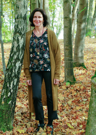 Anita Bayer im Wald
